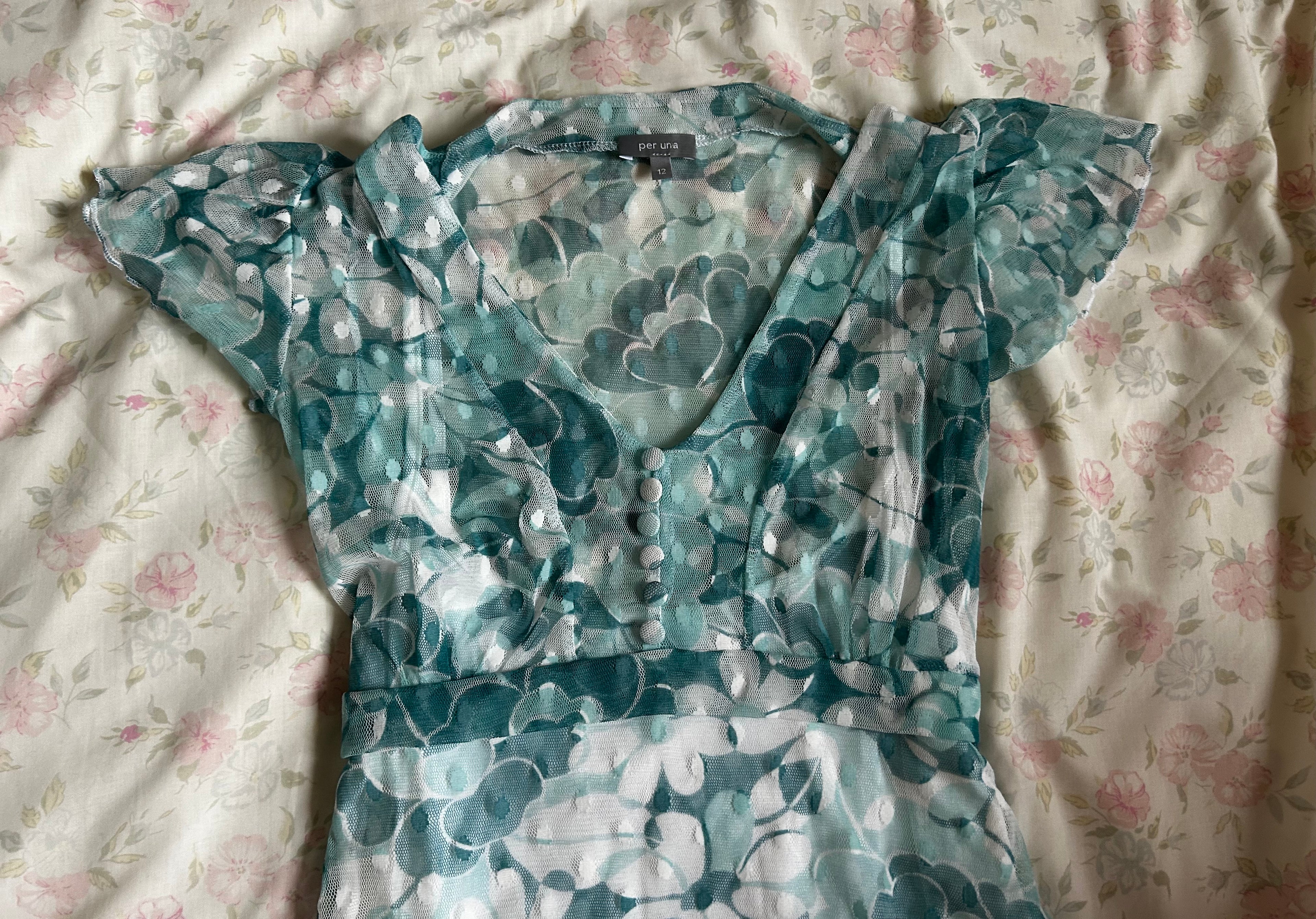 mesh button wrap top ♡ size m